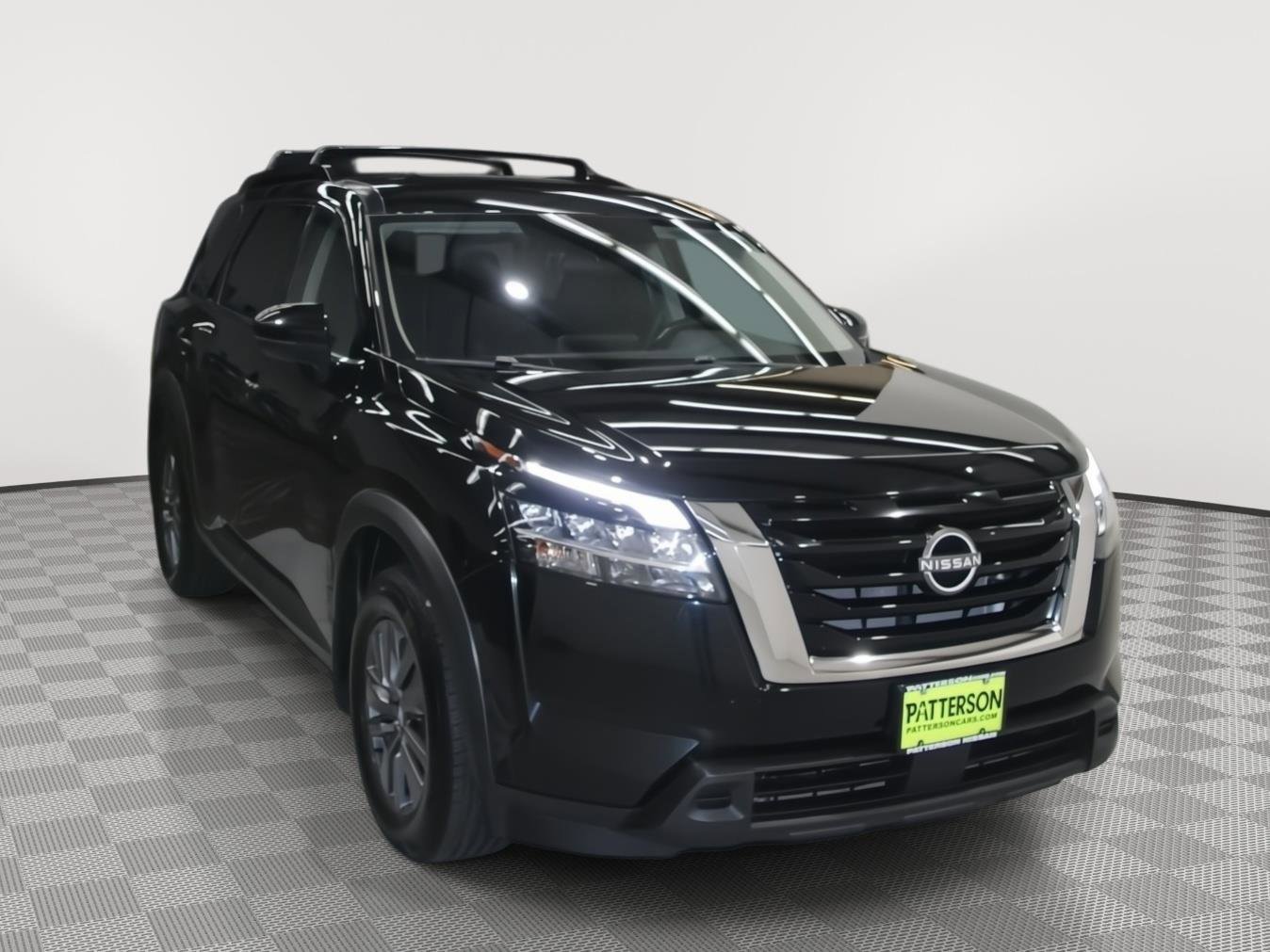 Used 2022 Nissan Pathfinder SV
