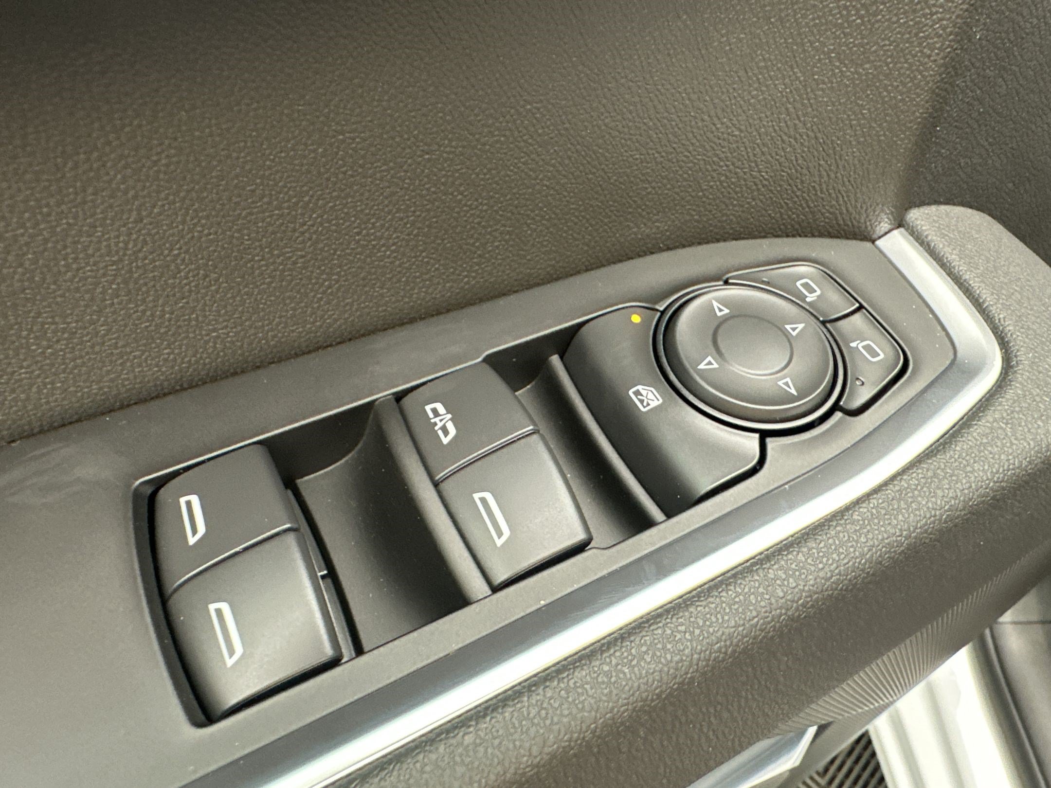 New 2026 Chevrolet Silverado 1500 LT AWD/4WD image 13