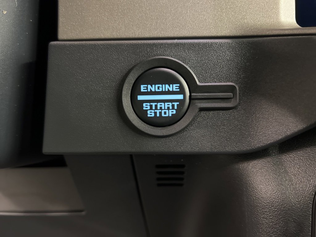 New 2025 Ford Bronco Outer Banks image 18