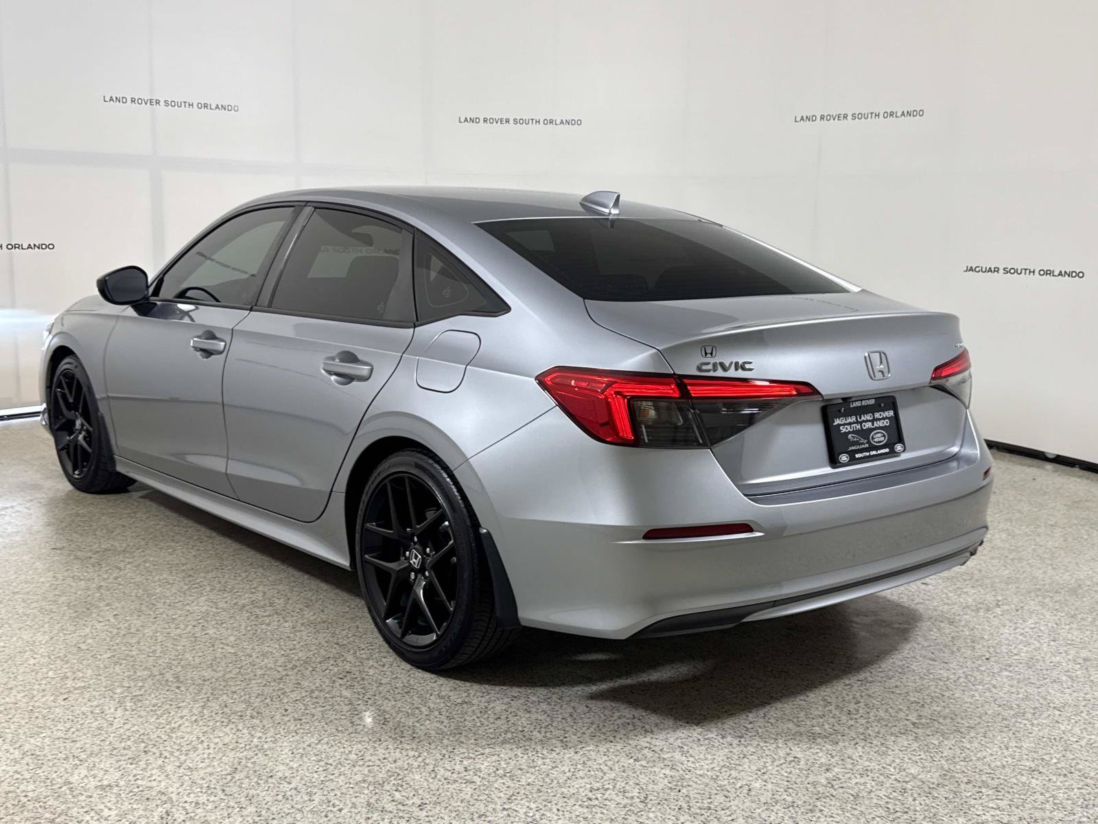 Used 2024 Honda Civic Sport image 3