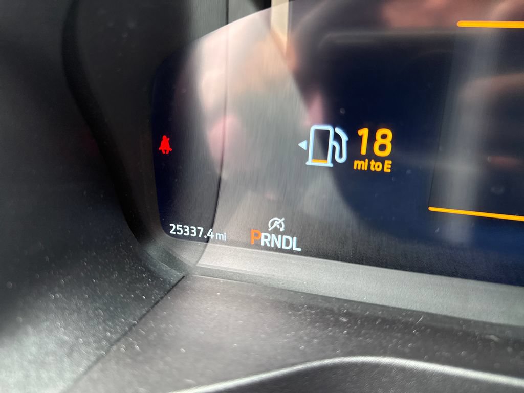 Used 2025 Ford Explorer ST-Line w/ ST-Line Street Pack AWD/4WD image 19