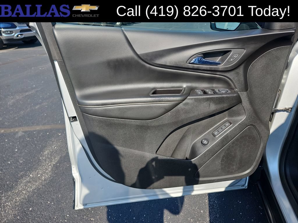 Certified 2019 Chevrolet Equinox Premier w/ LPO, Floor Liner Package FWD image 11
