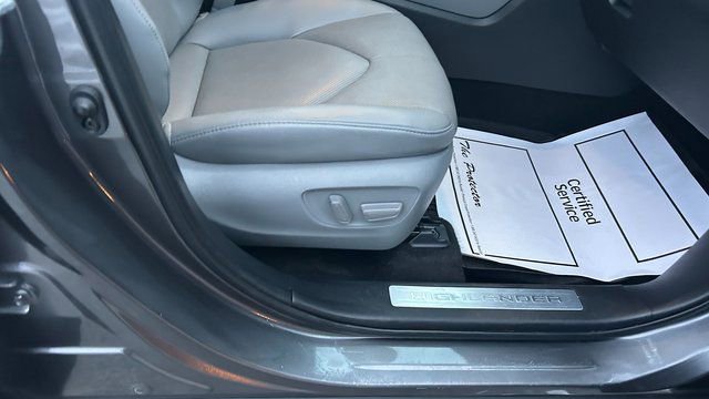 Used 2023 Toyota Highlander Limited image 47