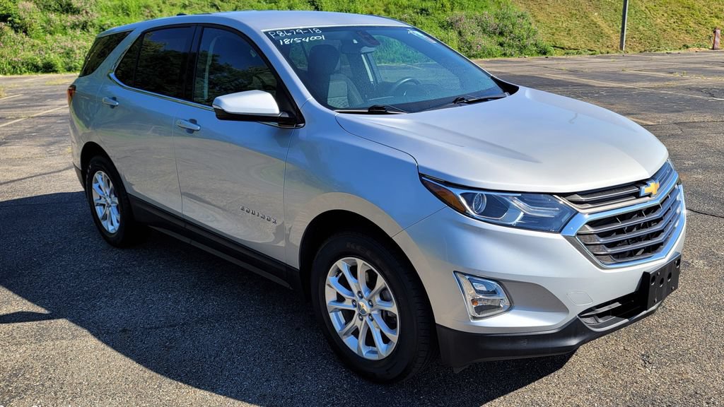 Used 2018 Chevrolet Equinox LT AWD/4WD image 2