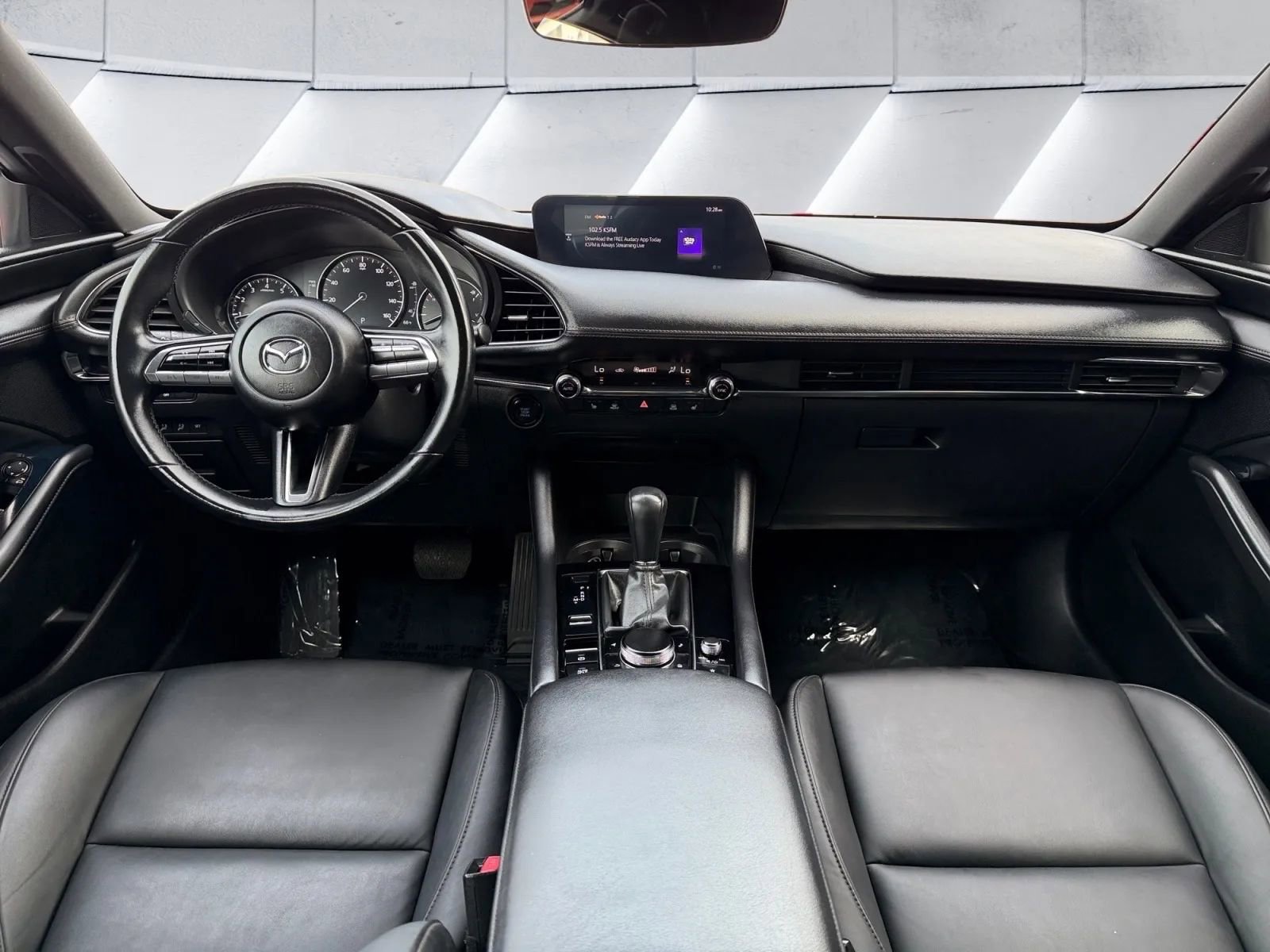 Used 2022 MAZDA MAZDA3 s image 12