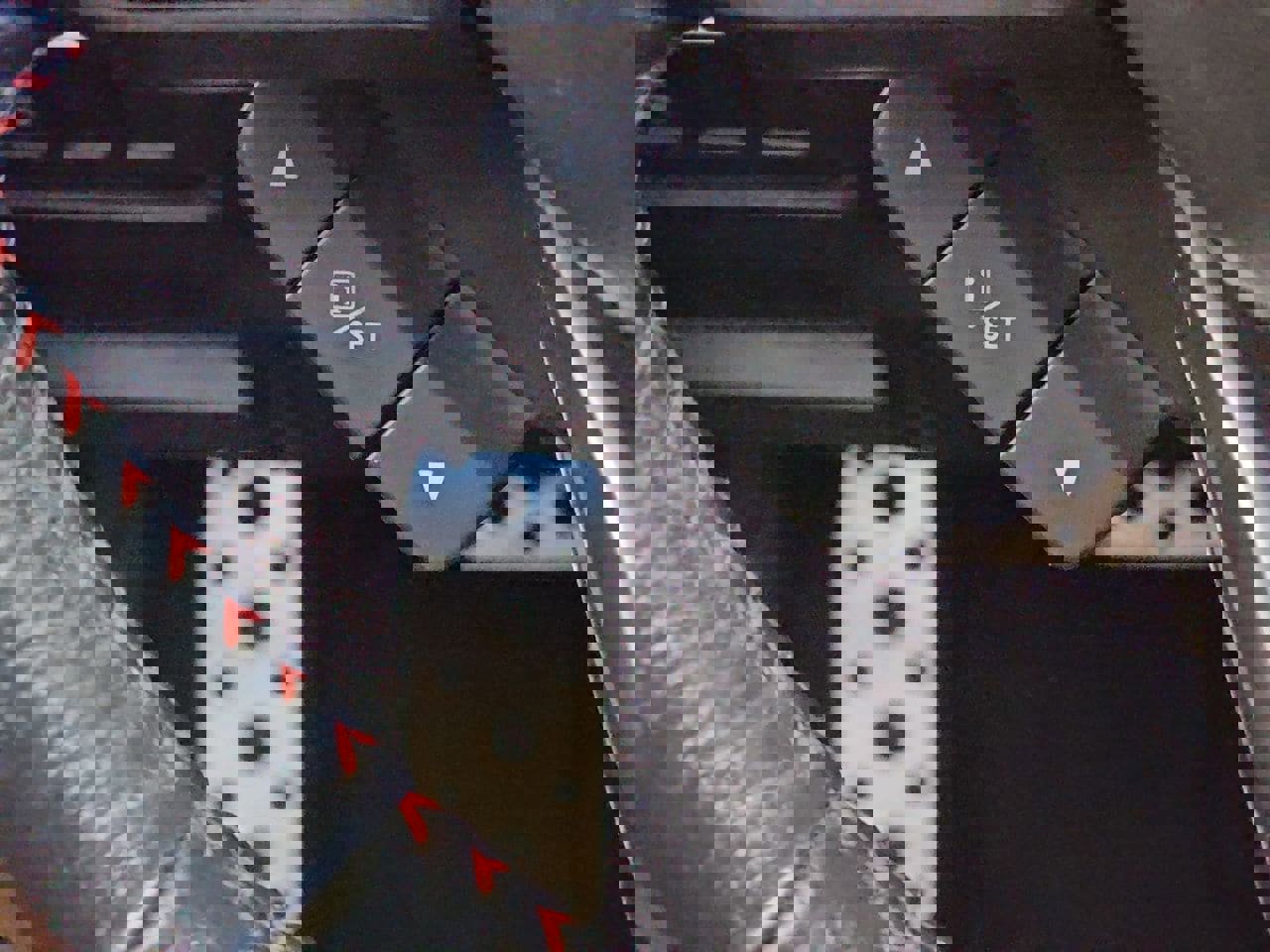 Used 2020 Subaru Impreza 2.0i Sport image 24