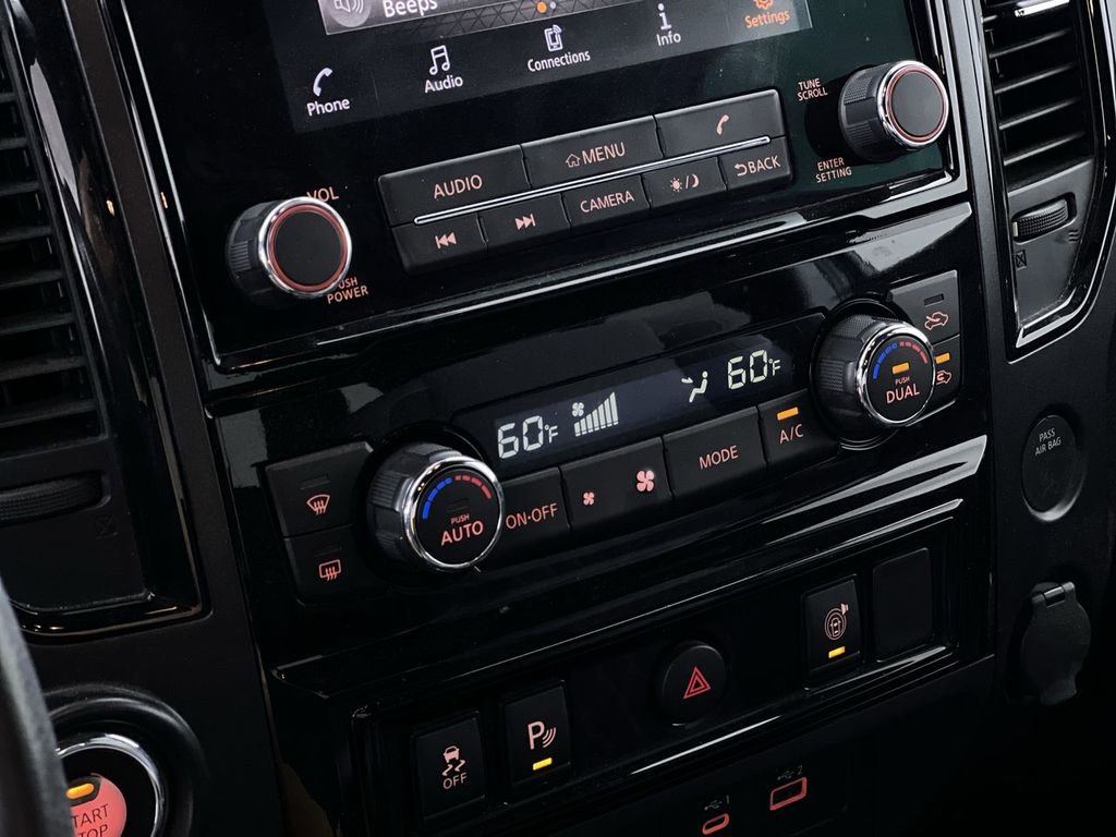 Used 2023 Nissan Titan SV w/ SV Convenience Package image 21