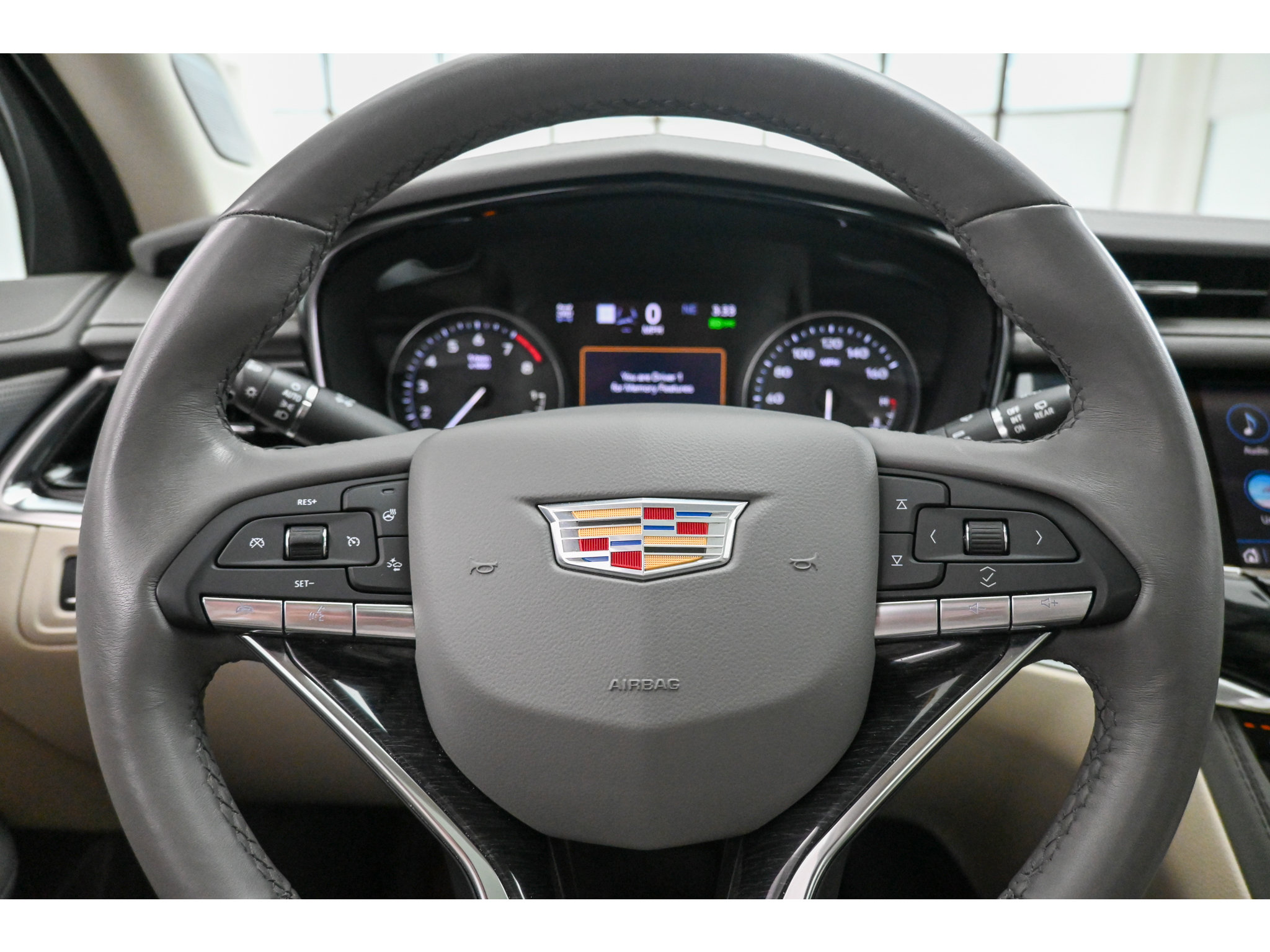 Certified 2023 Cadillac XT6 Premium Luxury w/ Technology Package AWD/4WD image 13