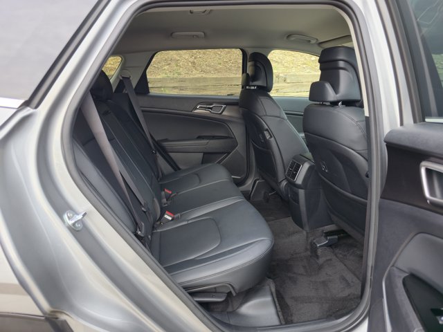 Used 2024 Kia Sportage EX AWD/4WD image 22