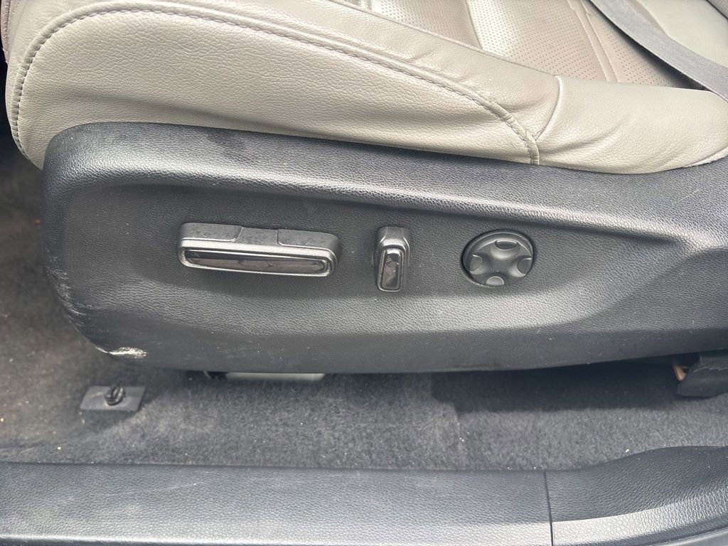 Used 2021 Honda CR-V EX-L image 20