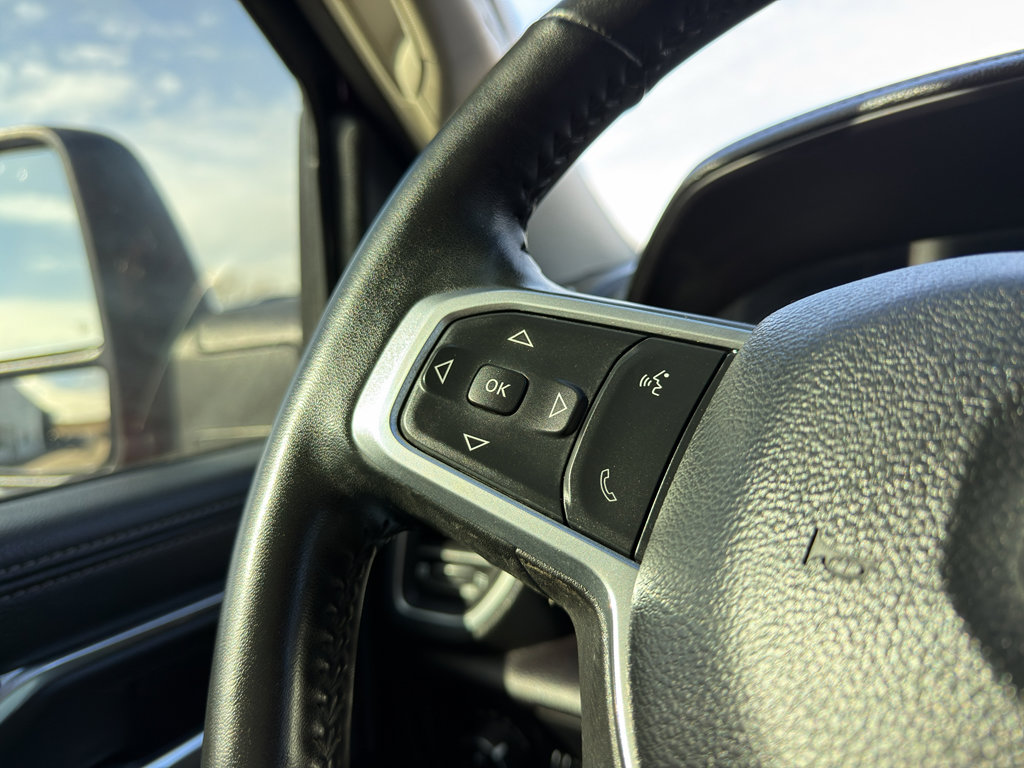 Used 2024 RAM 3500 Laramie image 19