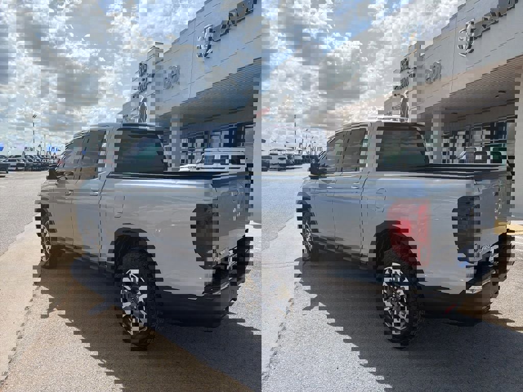 Used 2018 Honda Ridgeline RTL-T image 3