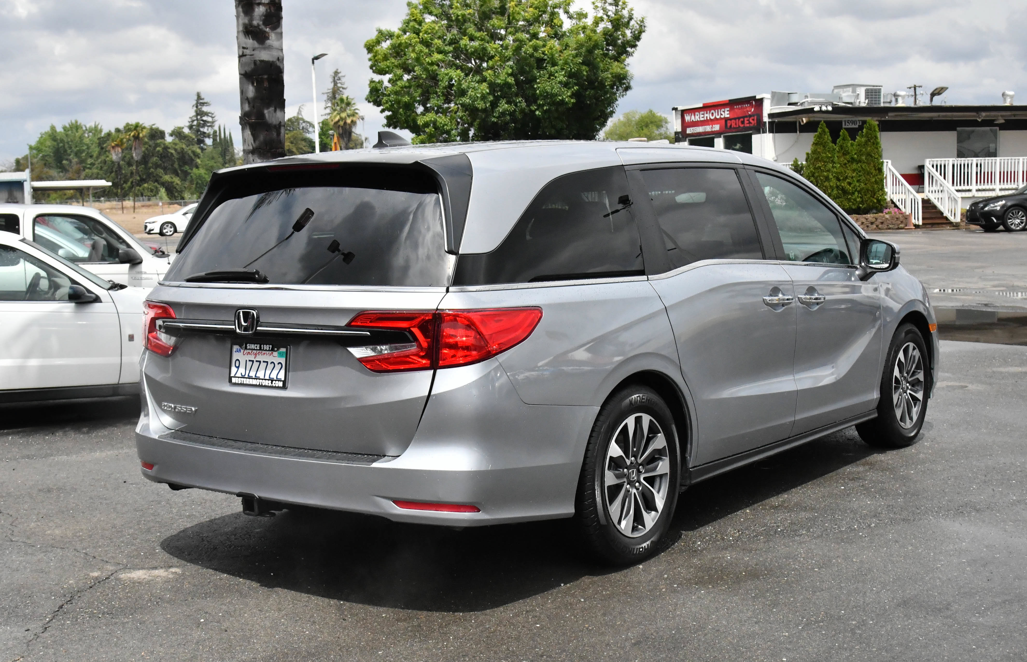 Used 2023 Honda Odyssey EX-L image 8