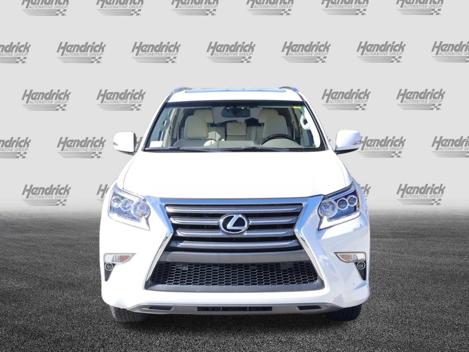 Used 2019 Lexus GX 460 Premium AWD/4WD image 3