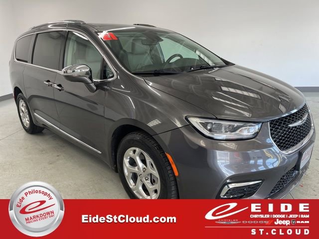 Used 2021 Chrysler Pacifica Limited w/ Premium & Safety Sphere Group