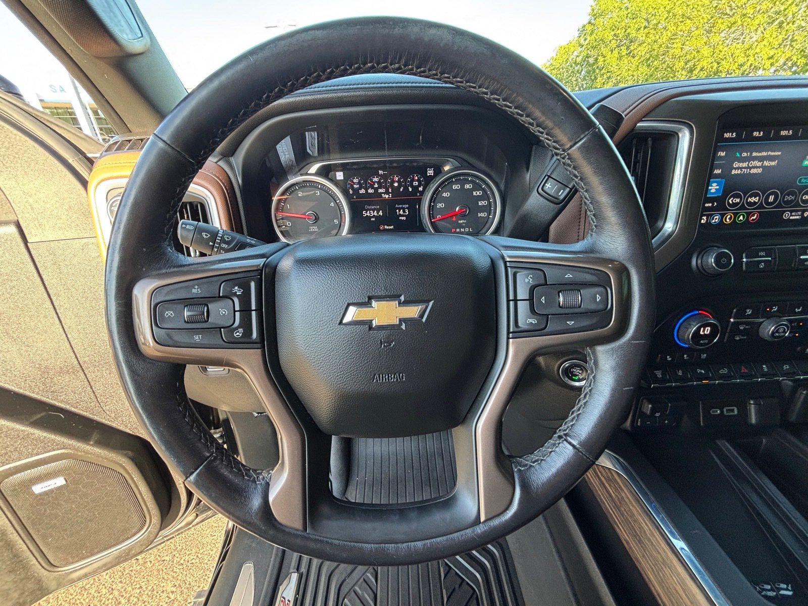 Used 2022 Chevrolet Silverado 2500 High Country w/ Z71 Off-Road Package AWD/4WD image 12
