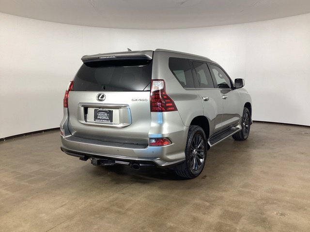 Used 2021 Lexus GX 460 Premium w/ Accessory Package AWD/4WD image 5