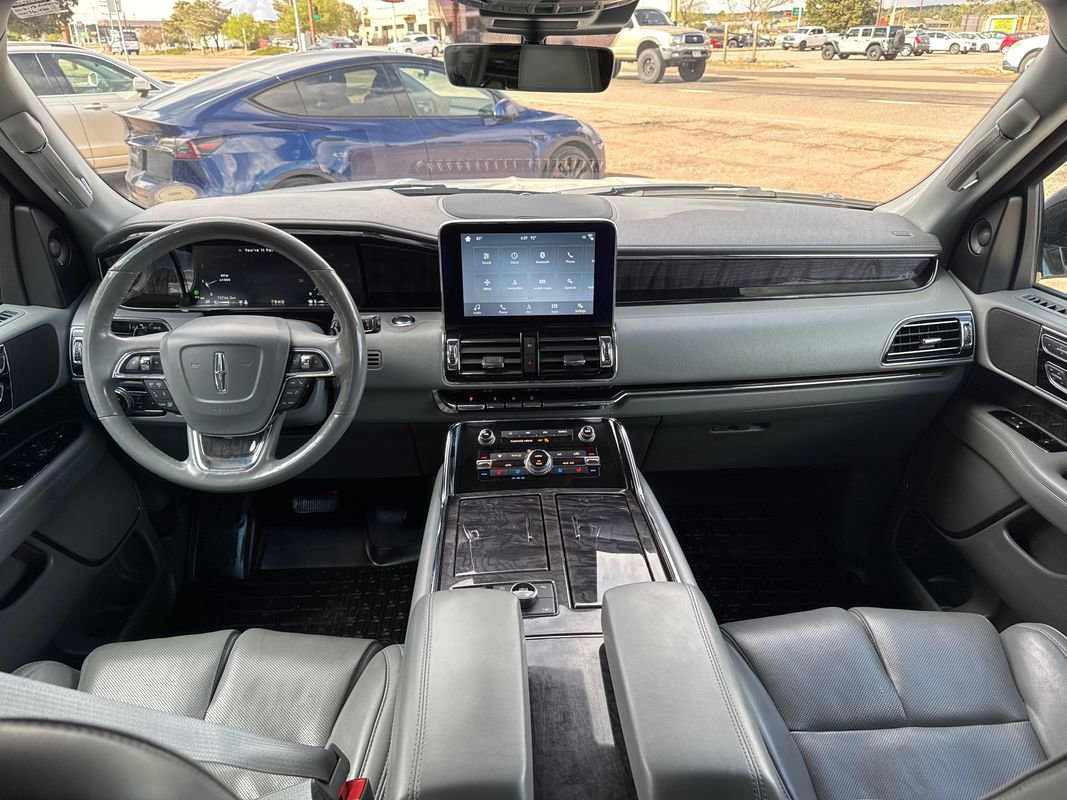 Used 2019 Lincoln Navigator L Reserve w/ Cargo Package AWD/4WD image 22