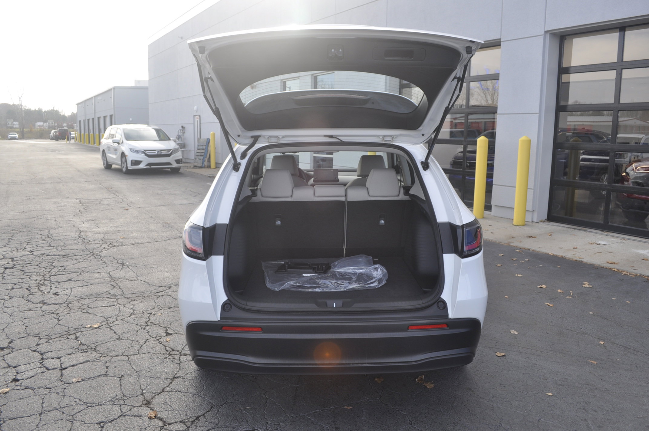 Certified 2025 Honda HR-V LX image 11