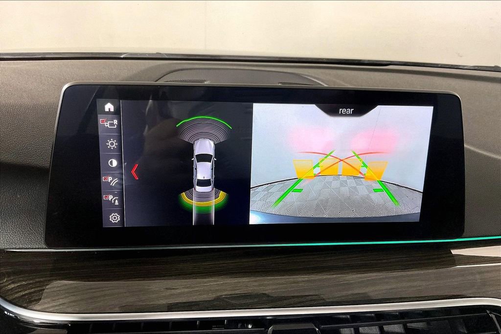 Used 2019 BMW 530e image 21