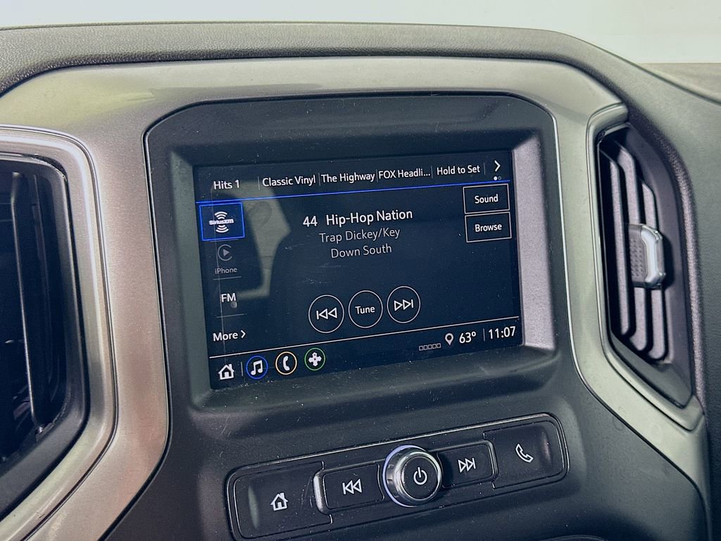 Used 2025 Chevrolet Silverado 2500 Custom w/ Custom Value Package image 29