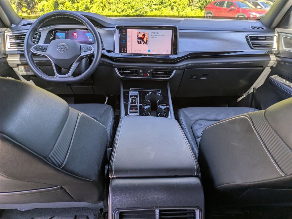 Used 2025 Volkswagen Atlas Cross Sport SE image 25