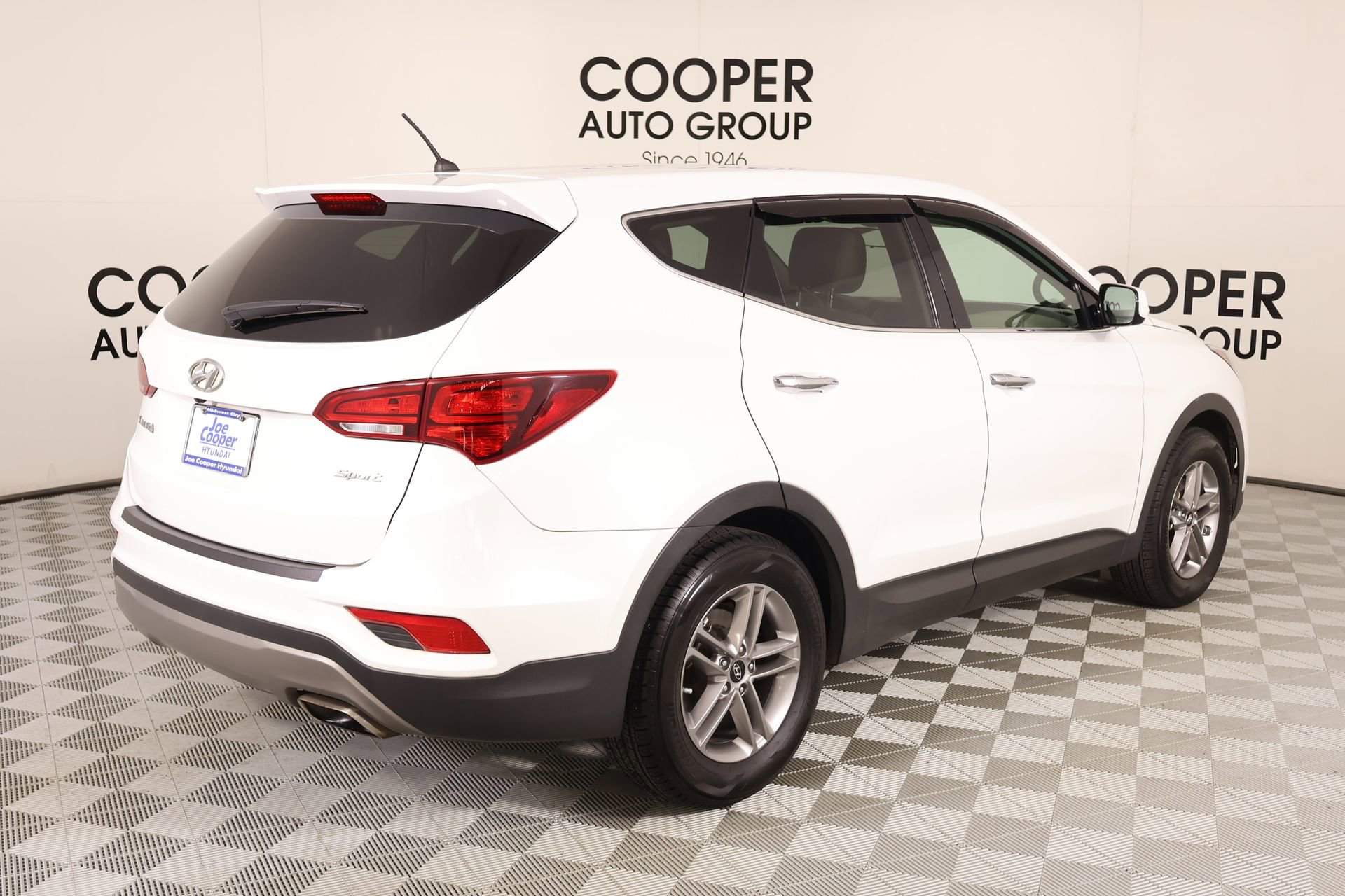 Used 2018 Hyundai Santa Fe Sport image 19