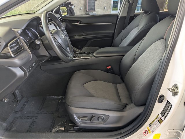 Used 2019 Toyota Camry LE FWD image 15