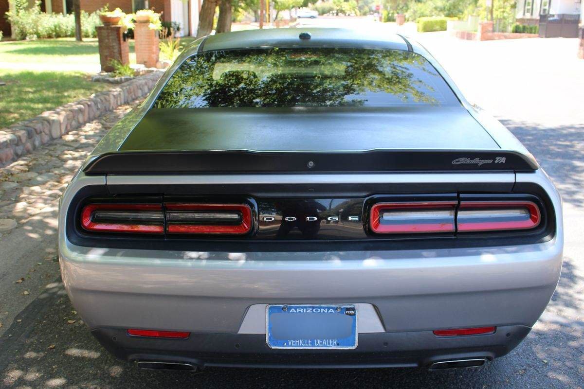 Used 2018 Dodge Challenger R/T w/ Quick Order Package 22P T/A RWD image 5