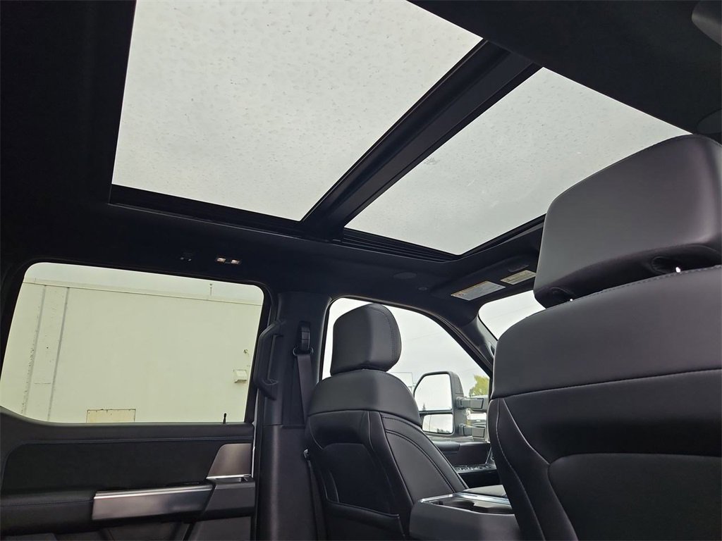 New 2026 Ford F250 Platinum image 31