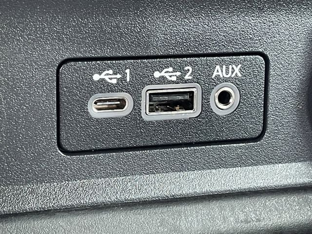 Used 2024 Nissan Sentra SV FWD image 20