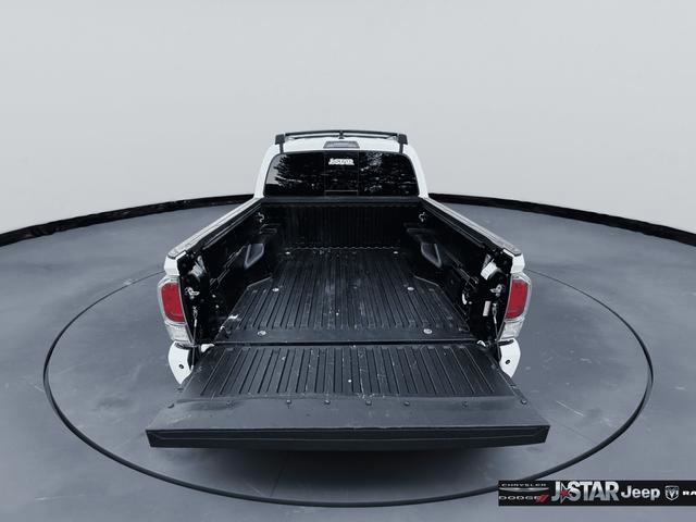 Used 2021 Toyota Tacoma TRD Off-Road w/ Technology Package image 23