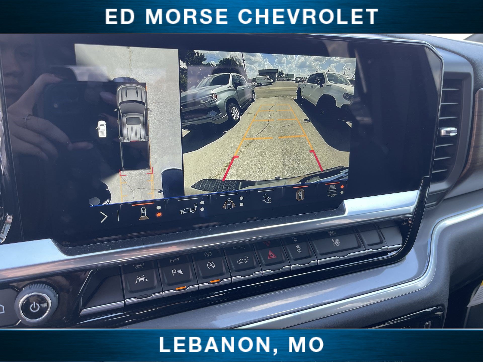 New 2026 Chevrolet Silverado 1500 High Country w/ High Country Premium Package AWD/4WD image 14