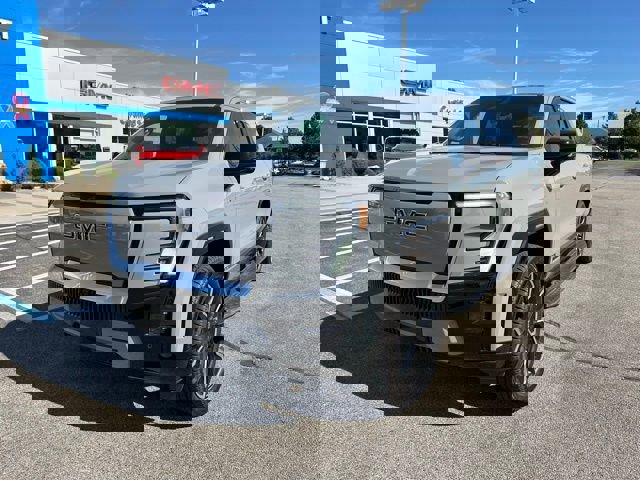 New 2025 GMC Sierra EV Denali video 2