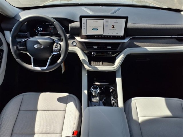 New 2025 Ford Explorer Platinum w/ LUX Leather Package image 11