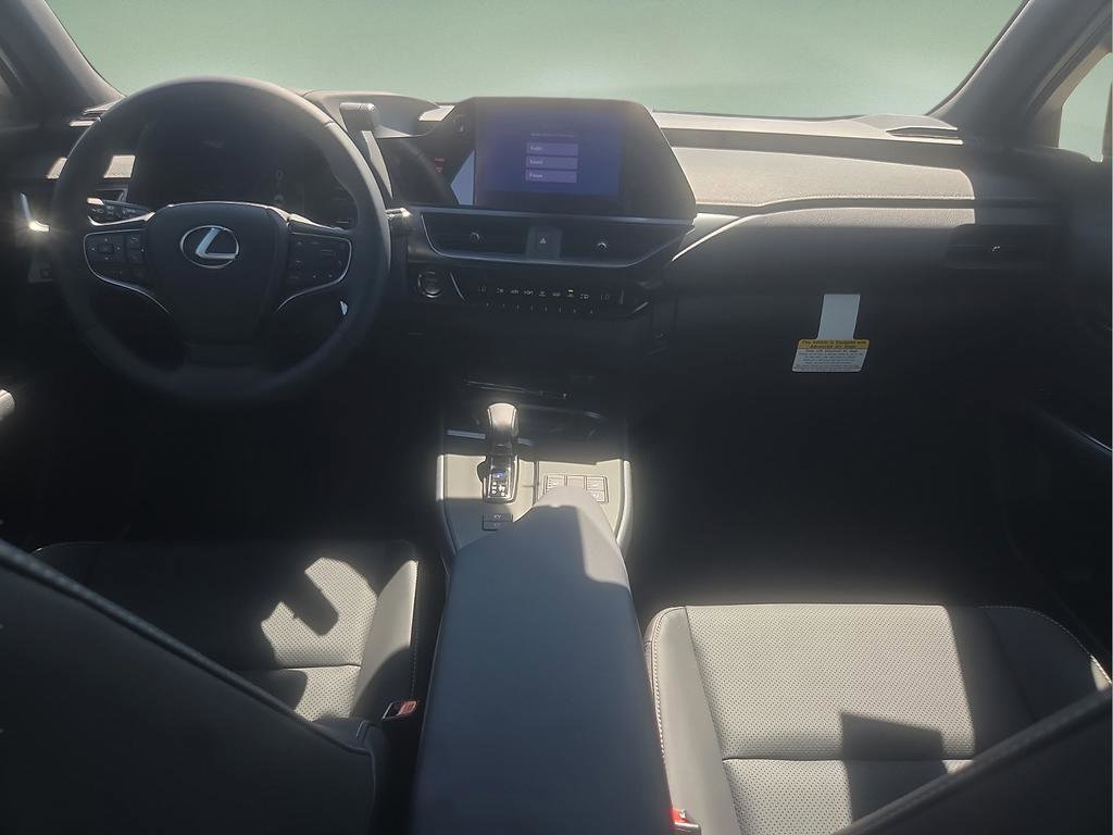 New 2026 Lexus UX 300h FWD image 17