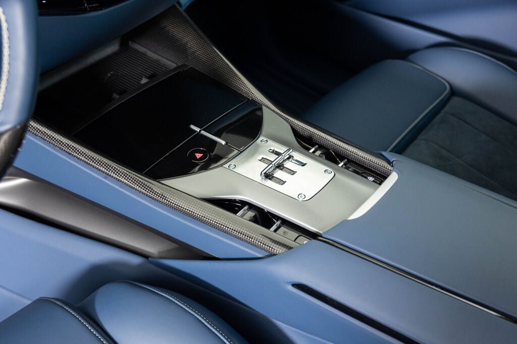 Certified 2025 Ferrari Purosangue AWD/4WD image 51