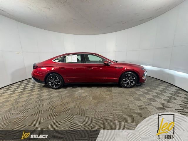 Used 2025 Hyundai Sonata SEL image 6