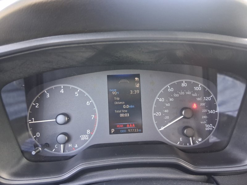 Used 2023 Toyota Corolla LE w/ LE Convenience Package FWD image 13