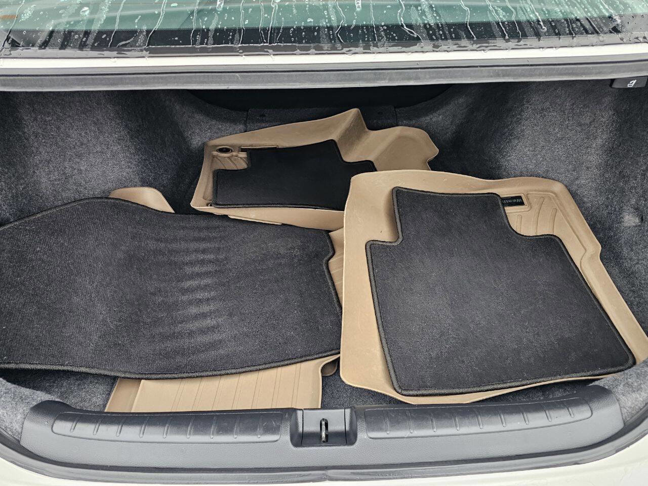 Used 2018 Honda Accord LX image 17