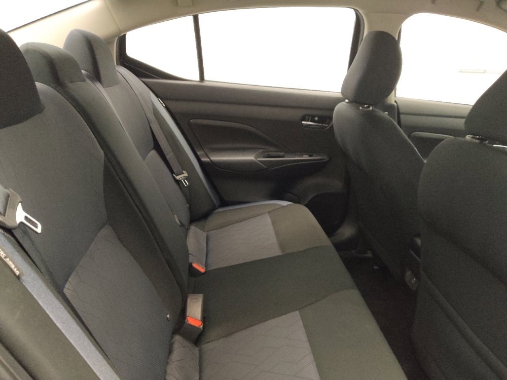 Used 2025 Nissan Versa SV FWD image 19