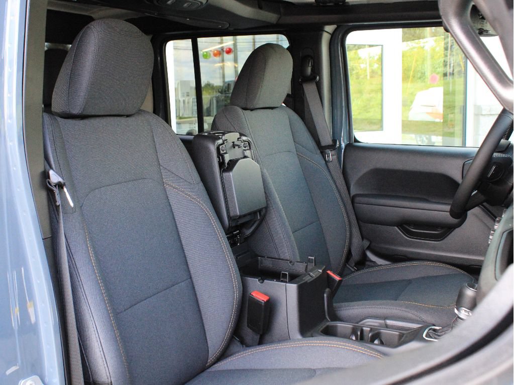 New 2026 Jeep Gladiator Mojave AWD/4WD image 26
