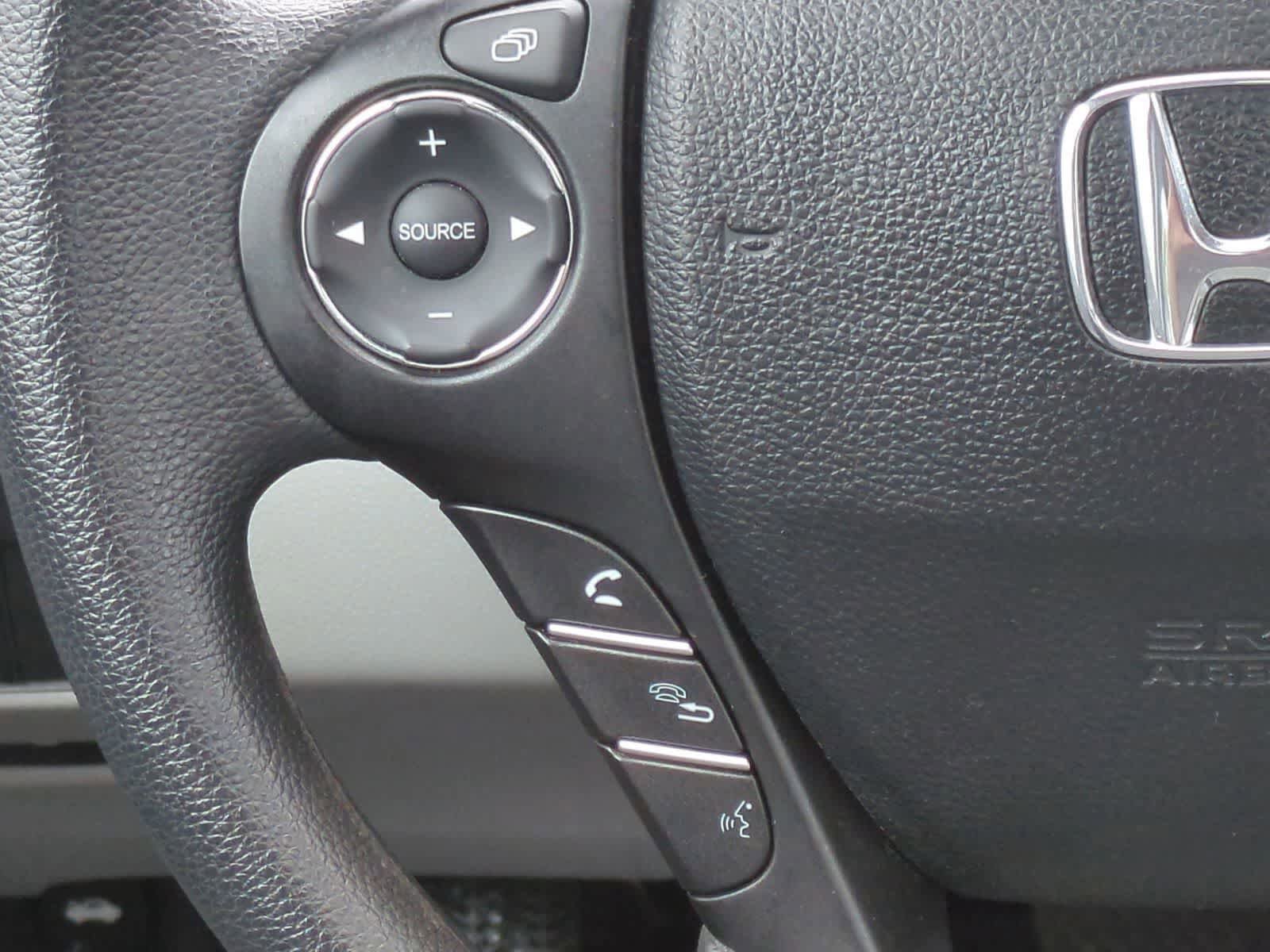 Used 2015 Honda Accord EX image 25