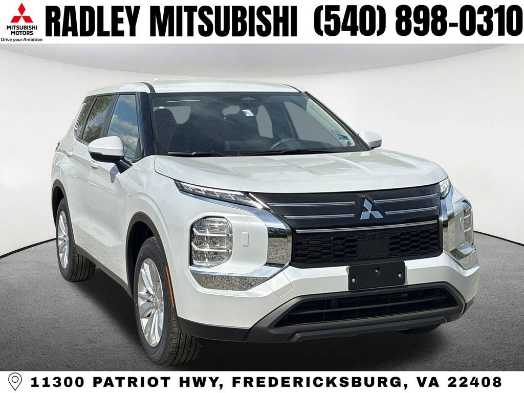 New 2026 Mitsubishi Outlander ES image 7