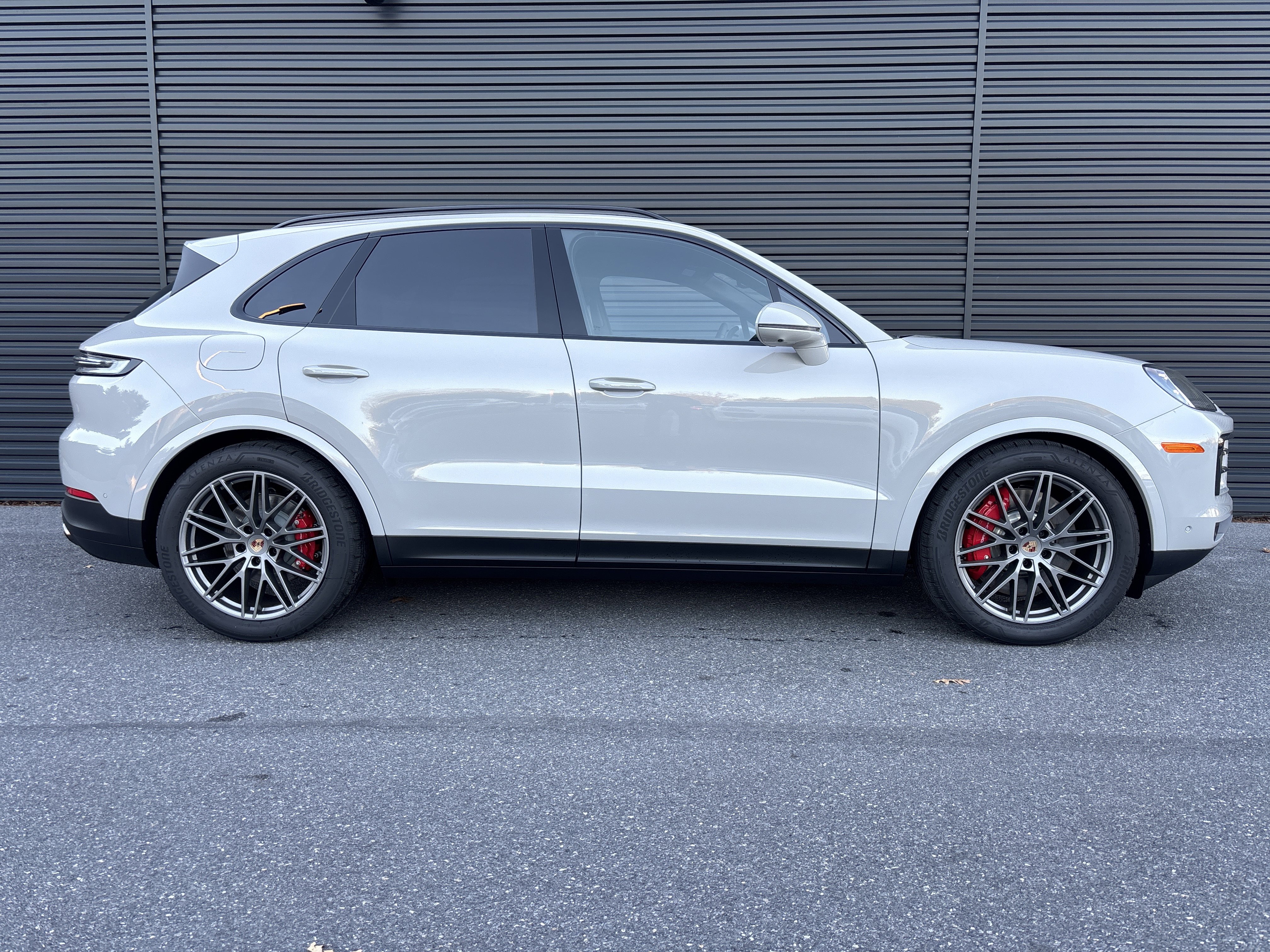 New 2026 Porsche Cayenne S AWD/4WD image 6