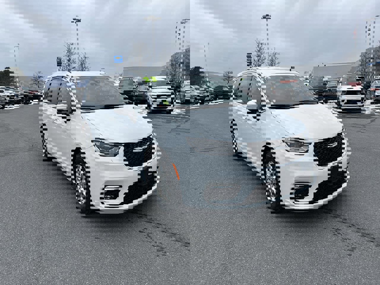 Used 2023 Chrysler Pacifica Touring-L