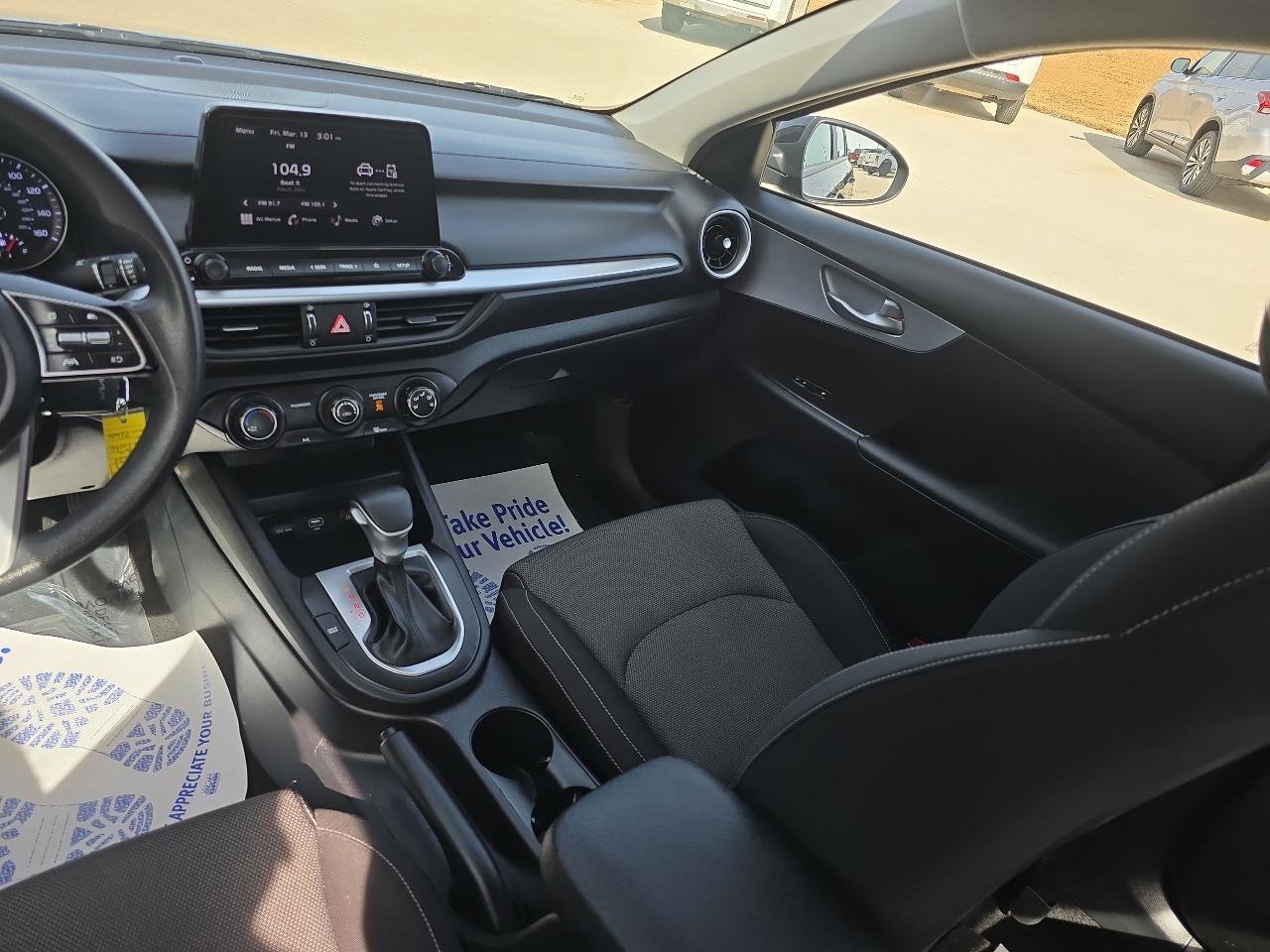 Used 2024 Kia Forte LXS image 12