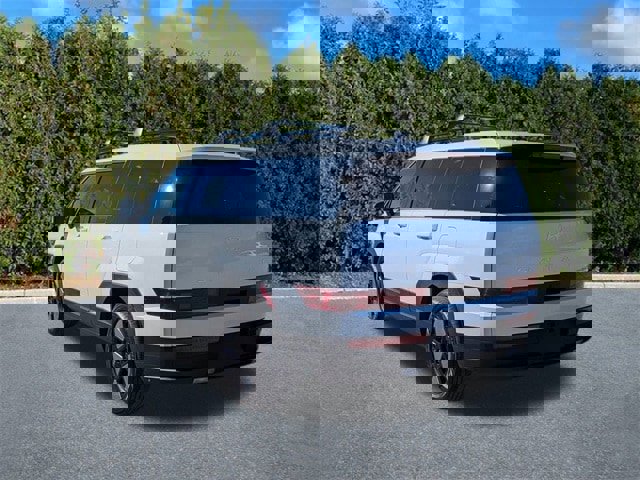 Certified 2025 Hyundai Santa Fe SEL image 6