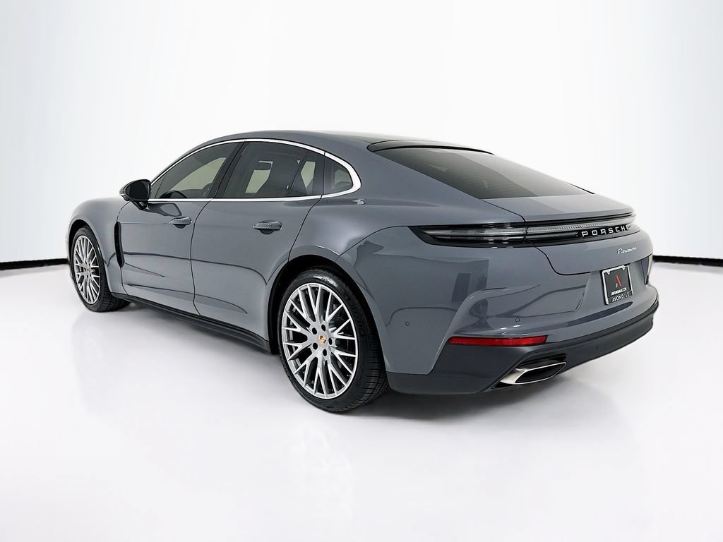 New 2026 Porsche Panamera RWD image 3