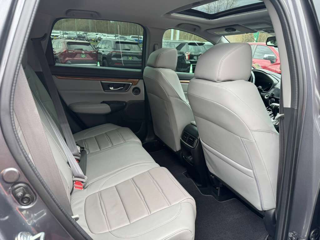 Used 2018 Honda CR-V Touring image 23